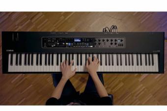 Yamaha Pro Audio CK88 88 KeyStage Keyboard