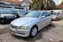TOYOTA MARK X SANS PLAQUE A VENDRE  automobile_motos_velos_engins_et_pieces