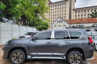 TOYOTA PRADO A VENDRE