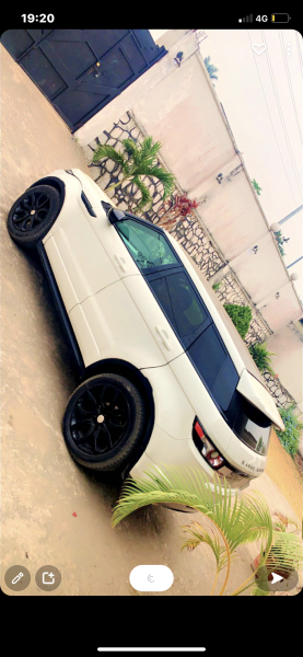 Range Rover mise en vente 