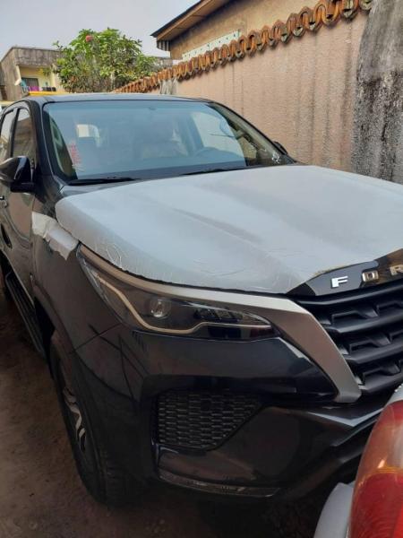 Vente fortuner Toyota 2023 