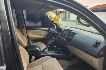 TOYOTA FORTUNER PLAQUE RCENTE  VENDRE 