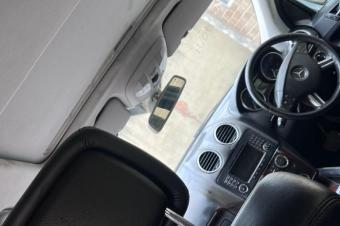 MERCEDES ML A VENDRE 