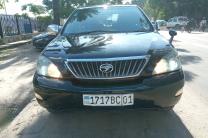 Toyota harrier  automobile_motos_velos_engins_et_pieces