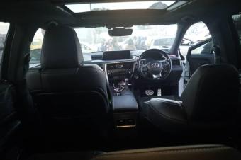 Lexus RX 450h   Sans plaque   2019 hybride toit panoramique  Volant droit  Automatique 20 kilomtrage  Prix 27500  Localisation GB  