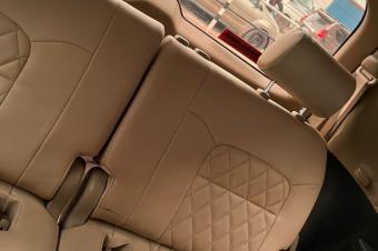 TOYOTA GXR A LOUER POUR VOS ACTIVITS PRIX DE LOCATION 300 jours  discuter selon le nombre de jour