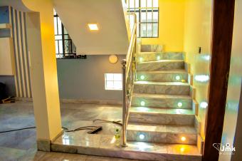 Nous concevons vos plans  et  nous construisons vos maisons ...