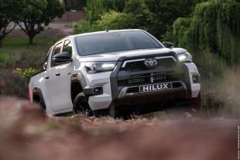 Toyota Hulix 2022 automatique Diesel  Full options Camera de recule 4x4 traction Plaque BM Rcente faible kilomtrage prix 55000 a discuter localisation Kasa vubu 