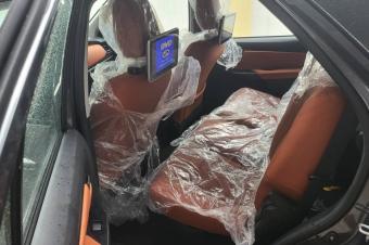 TOYOTA FORTUNER SANS PLAQUE ANNES DES FABRICATION 2023 AUTHENTIQUE  PRIX50.000 AZUI   AUTOMATIQUE ESSENCE KILOMTRAGES 0.00 CLIMATISATION IMPECCABLE COULEUR DORIGINE F