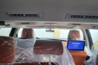 TOYOTA FORTUNER SANS PLAQUE ANNES DES FABRICATION 2023 AUTHENTIQUE  PRIX50.000 AZUI   AUTOMATIQUE ESSENCE KILOMTRAGES 0.00 CLIMATISATION IMPECCABLE COULEUR DORIGINE F