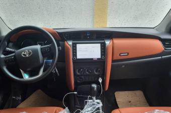 TOYOTA FORTUNER SANS PLAQUE ANNES DES FABRICATION 2023 AUTHENTIQUE  PRIX50.000 AZUI   AUTOMATIQUE ESSENCE KILOMTRAGES 0.00 CLIMATISATION IMPECCABLE COULEUR DORIGINE F