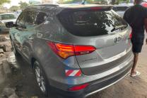 Santa Fe 2016 automobile_motos_velos_engins_et_pieces