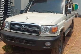 Toyota land cruiser 