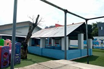 2400 mtre carr en vente  Gombe 4000000 dollars  discuter 