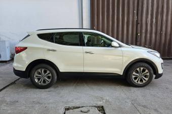 HYUNDAI SANTAFE 2016
