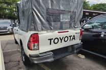TOYOTA HILUX 2022 A VENDRE automobile_motos_velos_engins_et_pieces