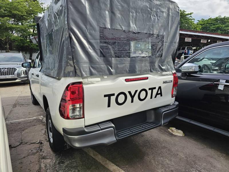 TOYOTA HILUX 2022 A VENDRE