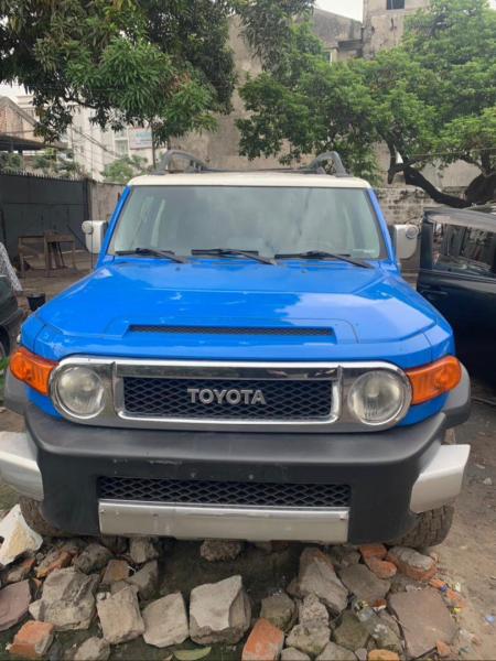 Toyota FJ 