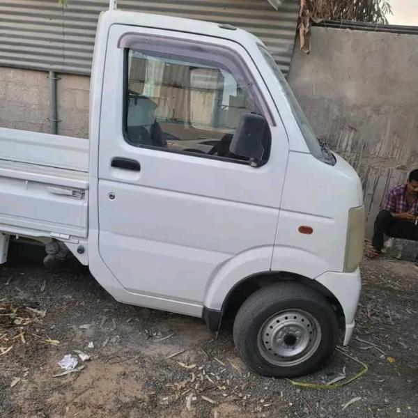 CAMIONETTE SUZUKI