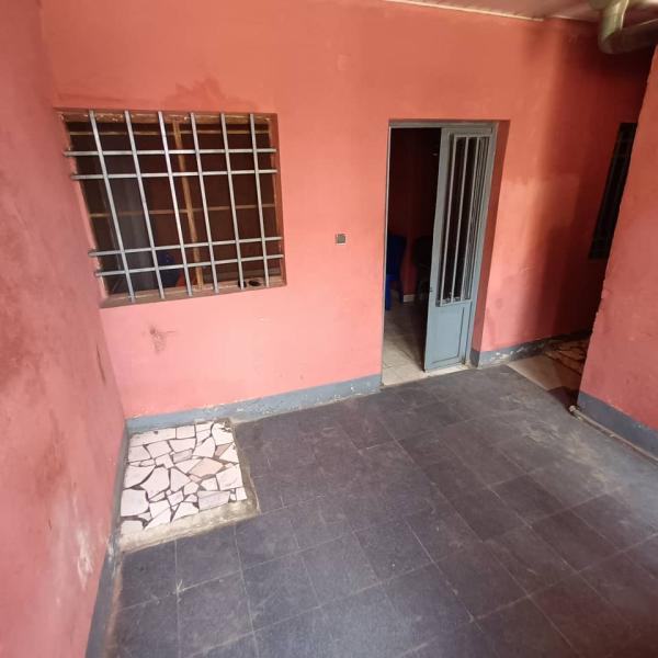 Parcelle  vendre  Binza Delvaux 