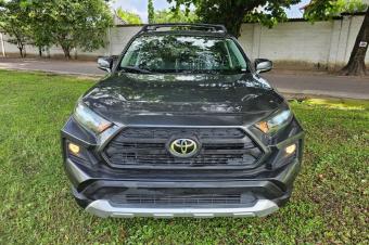 TOYOTA RAV4 A VNDRE 