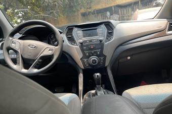 Hyundai santa fe 2017 