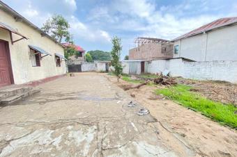 Terrains en vente  pigeon 10msur18 70000 dollars  discuter 