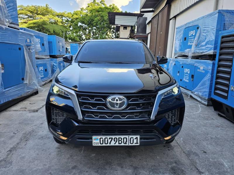 Toyota fortuner 2023 full option 