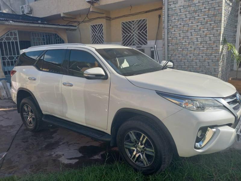 Toyota fortuner 2017 
