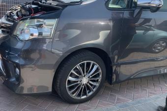 Toyota Noah NEW Full Options