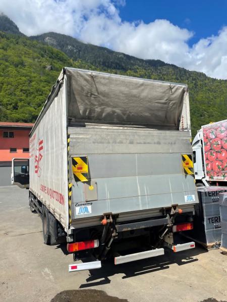 Camion SCANIA