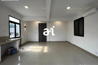 VENTE MAISON R3 NEUVE DE 3 CHAMBRES  KINSHASAKINTAMBO