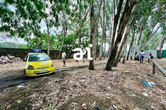 VENTE TERRAIN VIDE DE 700m  SUR LA VOIE PRINCIPALE  A KINSHASANGALIEMArf. Tasok 