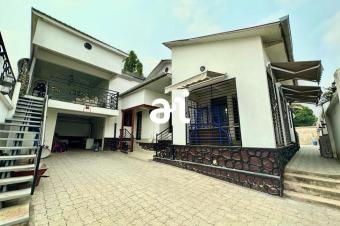 VENTE PARCELLE DE 540m  AVEC BTISSE DE 4 CHAMBRES FLAMBANT NEUF   KINSHASANGALIEMA 