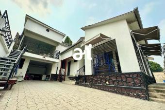 VENTE PARCELLE DE 540m  AVEC BTISSE DE 4 CHAMBRES FLAMBANT NEUF   KINSHASANGALIEMA 