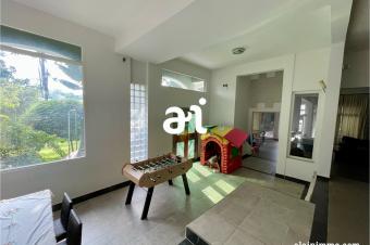 VENTE GRANDE VILLA DE 2948m  DOTE DUNE GRANDE BTISSE DE 5 GRANDES CHAMBRES A KINSHASANGALIEMA