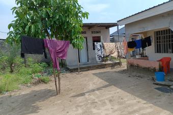 GS13IMMO SARL met  la disposition du grand public la vente de cette parcelle CNsele QKinkole. Rf Arrt Pondu. Dimension 1515M. Prix 33.000  discuter.  vous.