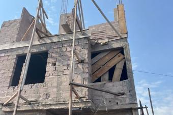 MAGNIFIQUE IMMEUBLE EN CONSTRUCTION A VENDRE DANS LA COMMUNE DE LINGWALA NON LOIN DE 24 NOVEMBRE 