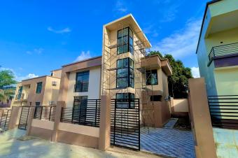 Magnifique Villas nouvellement construite a vendre 