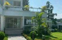NGALIEMA/MONT FLEURY: MISE EN Vente d'une villa Moderne avec plusieurs pièces,  piscine , Terrain tennis, jardin... mediacongo