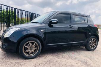 Nissan Swift 