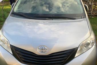 Toyota sienna 