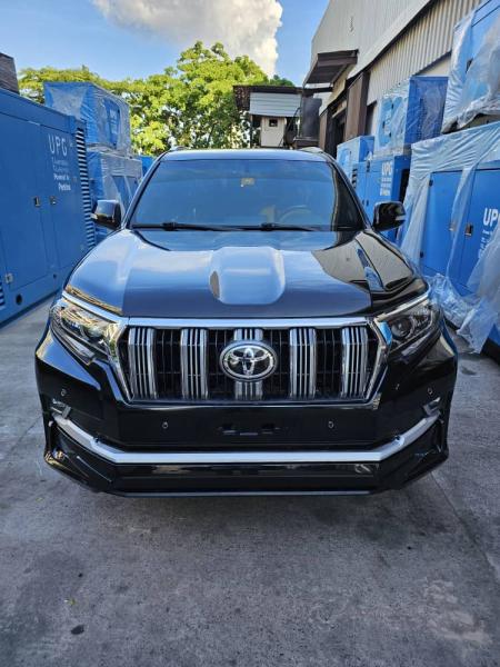 Toyota prado VXR 2023 