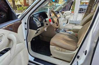 Nissan patrol 2012 full option 
