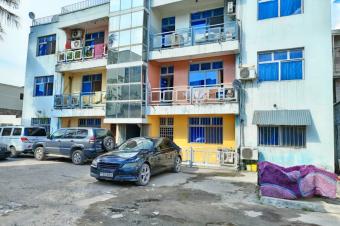 MAGNIFIQUE PARCELLE  VENDRE  LIMETE