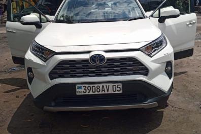 automobile_motos_velos_engins_et_pieces Mr Exauce cash   