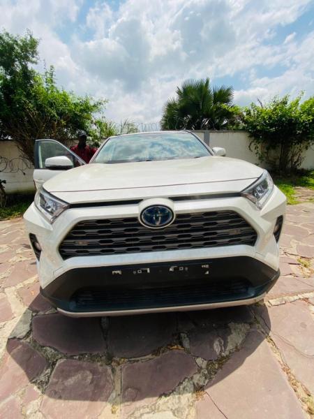 Toyota Rav4 full option 