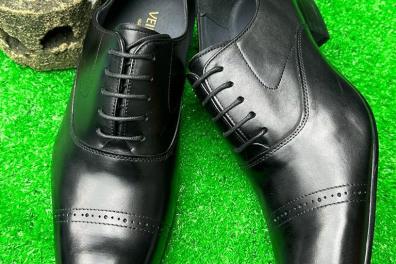 mode_habillement_bijoux_montres_chaussures_lunettes Katembo  