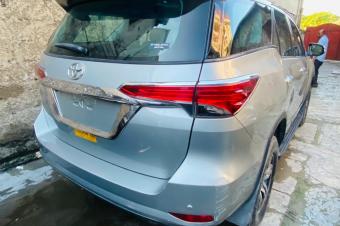 Toyota Fortuner full option 2018 