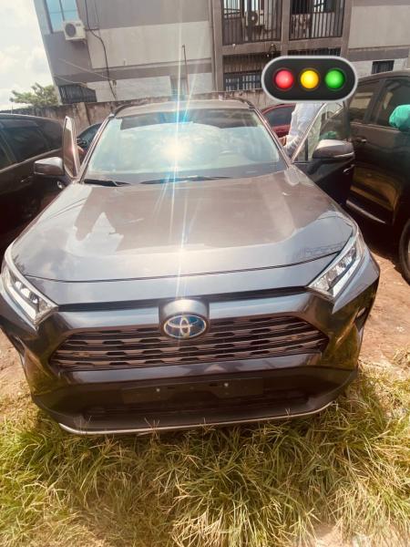 Toyota rav4 full option 